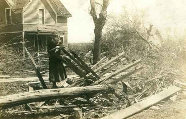 1918 Calmar Tornado Photo provided by Hank Zaletel 